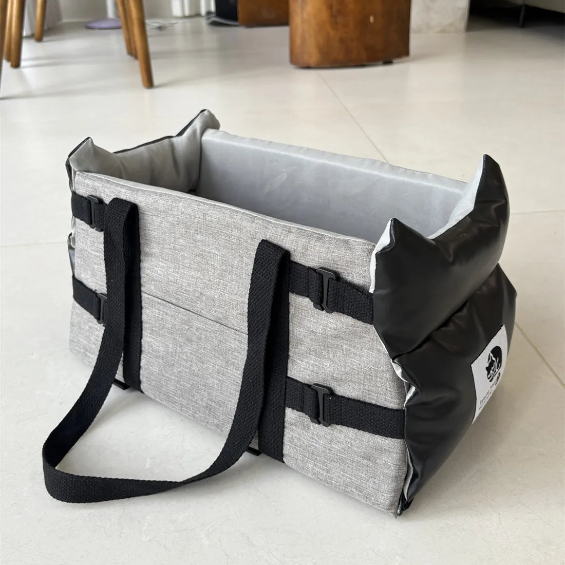 Car Pet Seat Carrier for Small Dogs & Cats – Leather, Up to 5kg